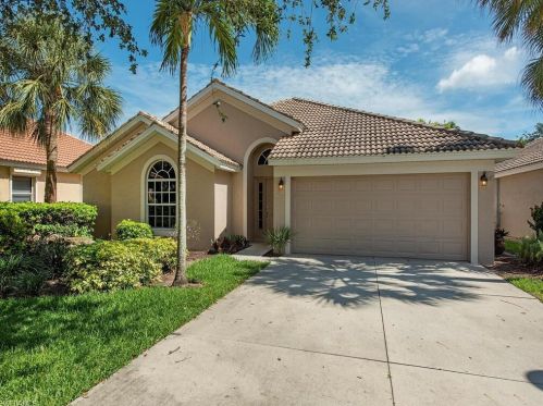 6420 Autumn Woods Blvd, Naples, FL 34109-7806