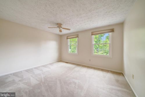 1304 Cold Harbor Ct, Herndon VA 20170-2018 exterior