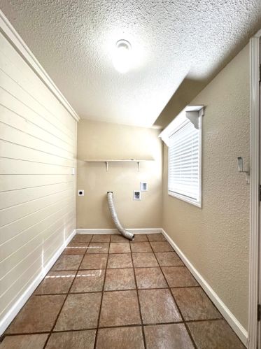 3012 Orange Ave, Riverbank CA  95367-2004 exterior