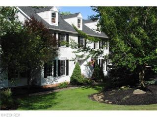 2177 Benjamin Cir, Hudson OH  44236-4203 exterior