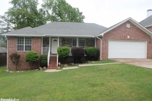 30 Spring Dr, North Little Rock, AR 72113-6381