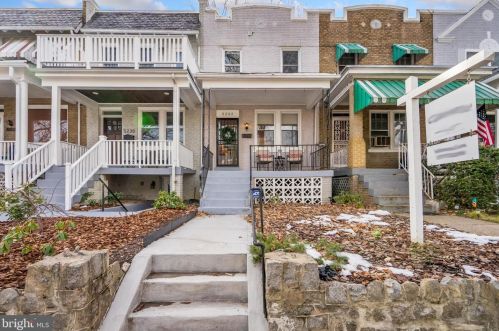 5232 5th St, Washington, DC 20011-4043