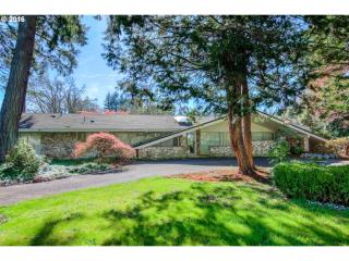 85124 Cloverdale Rd, Walker, OR 97426-9838