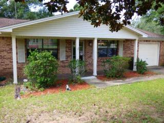 7275 Baronne Pl, Pensacola, FL 32526-3155