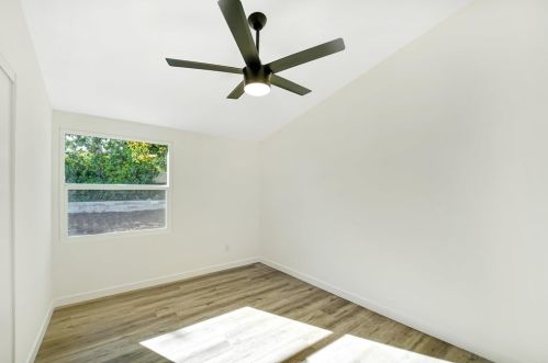 3350 Dorchester Dr, San Diego CA 92123-2641 exterior