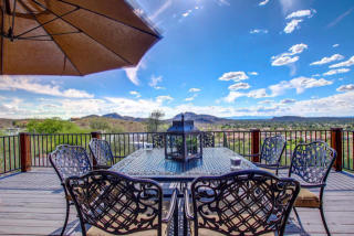 1602 Camino Del Santo, Phoenix, AZ 85022-5029