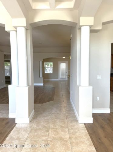 1901 Newfound Harbor Dr, Merritt Island FL  32952-2844 exterior