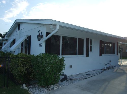 812 Alamanda Dr, West Palm Beach, FL 33408-4140