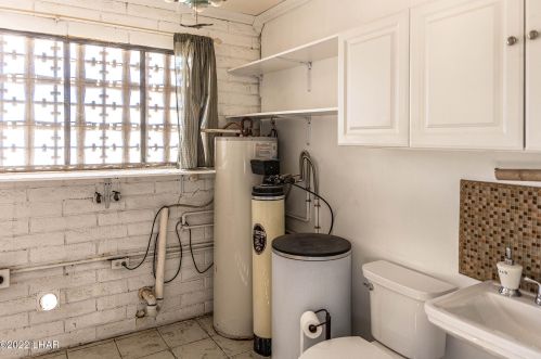 2943 Sombrero Dr, Lake Havasu City AZ  86404-3241 exterior