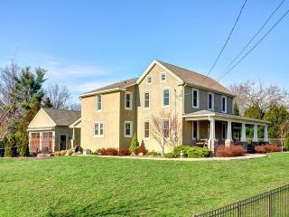 229 Alderfer Rd, Harleysville, PA 19438-1923