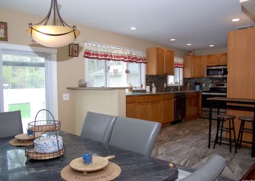 12 Lehman Ave, South Setauket NY  11720-1912 exterior