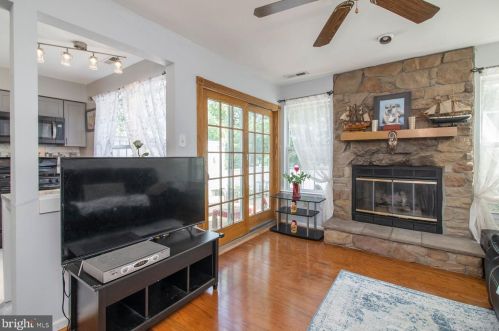 1684 Rockcress Dr, Jamison PA  18929-1645 exterior