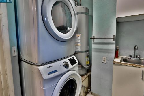 648 Grand Ter, Hayward CA  94541-6530 exterior