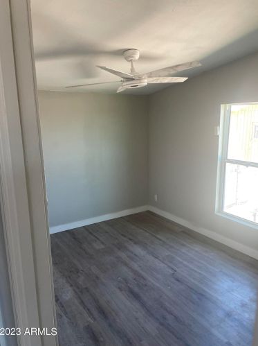 33134 Southern Ave, Tonopah, AZ 85354-8273