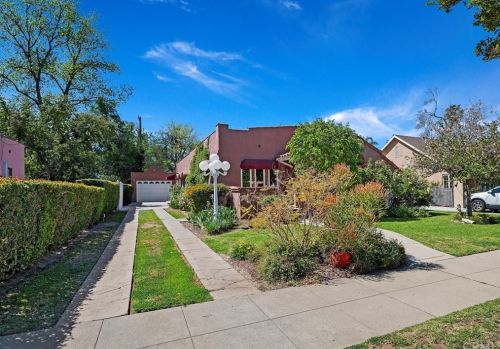 4330 Merrill Ave, Riverside, CA 92506-2053