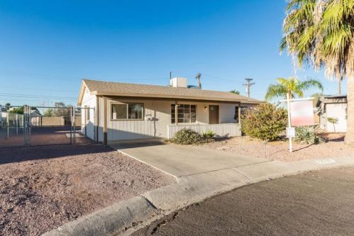 12016 113th Dr, Youngtown AZ  85363-1311 exterior