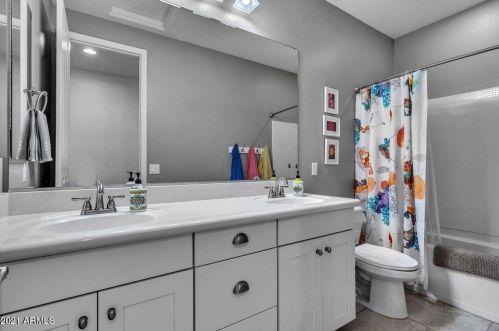 3488 Patrick St, Gilbert AZ 85295-3493 exterior