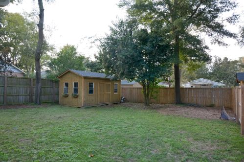 824 Toler Dr, Mount Pleasant SC  29464-4015 exterior