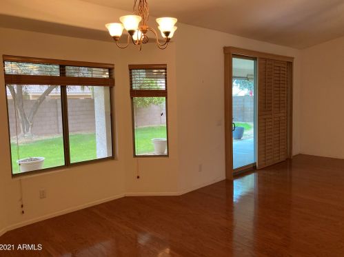 4445 Redfield Ct, Gilbert, AZ 85234-7647