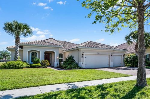 3805 Bowfin Trl, Kissimmee, FL 34746-1955