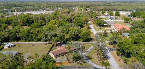5476 Lk Le Clare Rd, Lutz FL  33558-8013 exterior