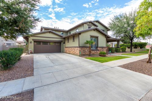 13686 151st Dr, Sun City, AZ 85379-9110