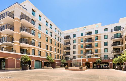 6803 Main St, Scottsdale AZ  85251-4307 exterior