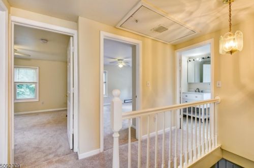 12 4th St, Wantage NJ  07461-2512 exterior