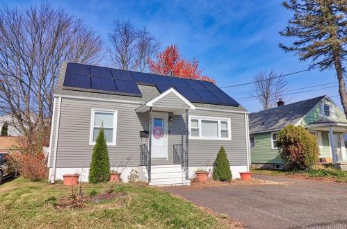 54 Barsalou Ave, Waterbury CT  06705-3514 exterior