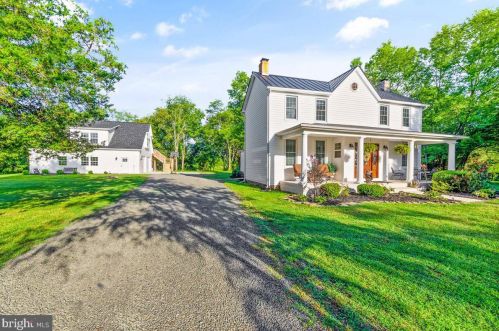 10719 Kettle Run Rd, Nokesville VA  20181-1715 exterior