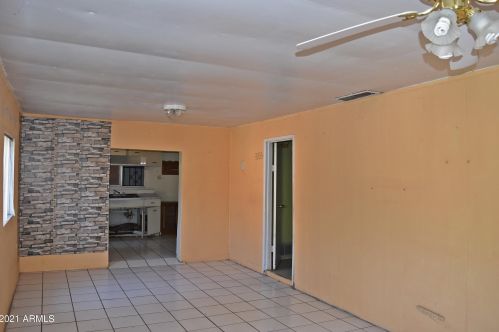 330 Quarry Pl, Nogales, AZ 85621-2116