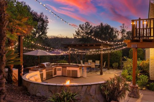 1322 Hamilton Ln, Escondido CA  92029-4316 exterior