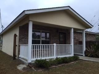 6098 Forrest St, Bay Saint Louis MS  39520-8659 exterior