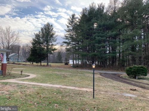 13725 Post Oak Rd, Spotsylvania VA  22551-5443 exterior