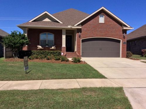 8472 Salt Grass Dr, Pensacola, FL 32526-3259