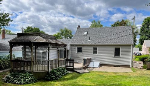 64 Jarvis Rd, Manchester CT  06040-2725 exterior