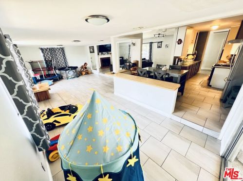 2944 Ronald St, Riverside CA  92506-4150 exterior