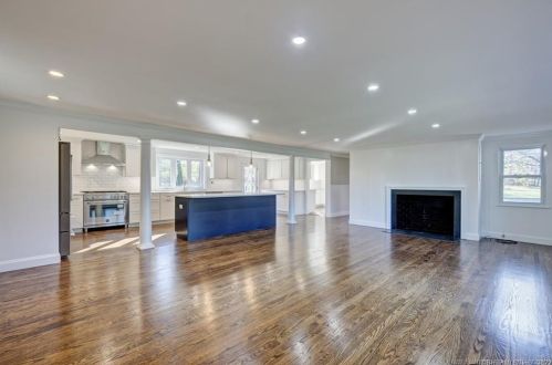 44 Randecker Ln, Kensington CT  06037-1134 exterior