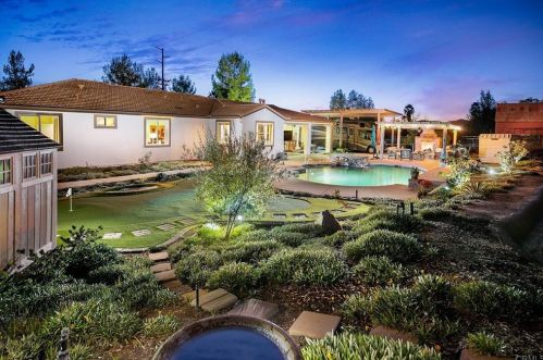 14104 Winged Foot Cir, Valley Center, CA 92082-6664