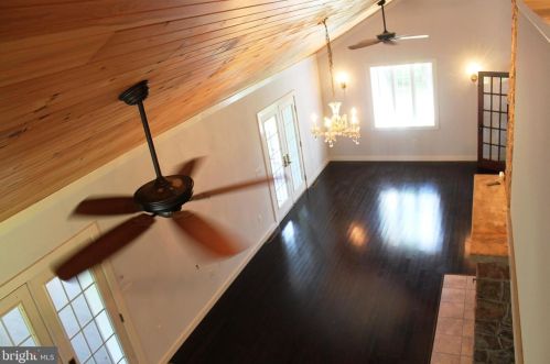 313 Laurel Rd, Molino PA  17961-9621 exterior