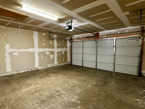 2133 Hierarch Ct, Darbydale OH  43123-1399 exterior