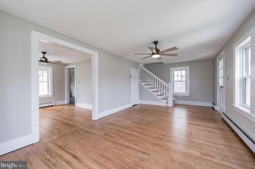 5 Mispillion St, Harrington DE  19952-1024 exterior