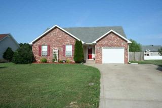 2762 Whitfield Rd, Clarksville, TN 37040-5994