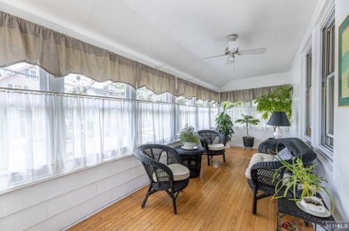 33 Parkway, Maywood, NJ 07607-1556