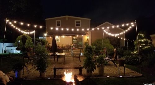 144 Old Country Rd, Huntington Station NY  11747-1814 exterior