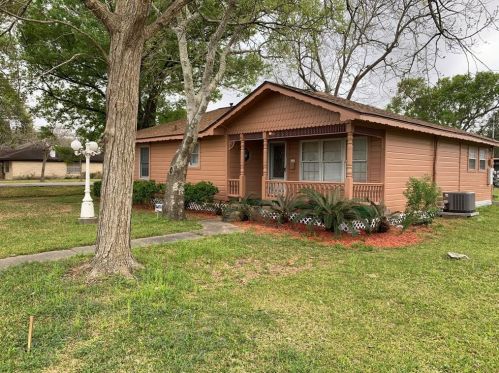 622 Ohio St, Morgans Point, TX 77571-5534