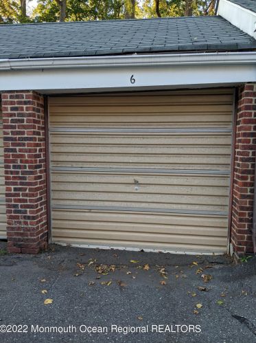 53 Manor Dr, Tinton Falls NJ  07712-2568 exterior