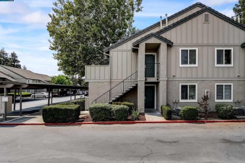 1181 Lakeview Cir, West Pittsburg, CA 94565-4249
