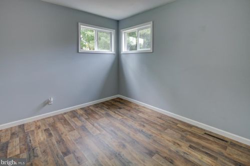 511 Columbia Ave, Dover DE  19904-2916 exterior