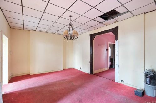 5 Eastman Ter, Poughkeepsie NY  exterior